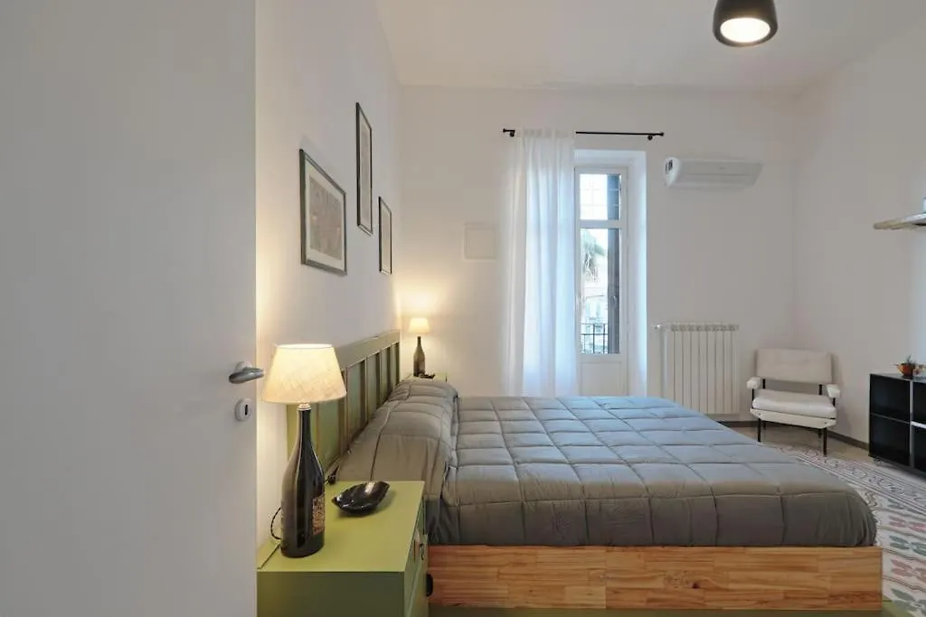 La Casuzza Del Borgo - Porto - Politeama Apartman Palermo