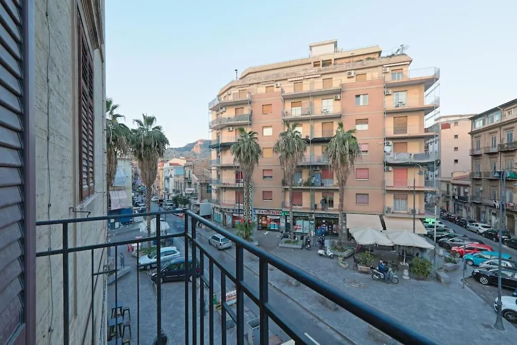 La Casuzza Del Borgo - Porto - Politeama Apartman Palermo